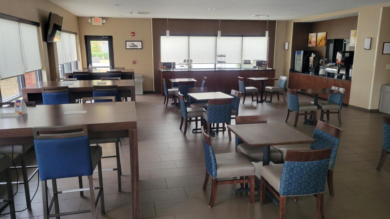 Comfort Suites Macon Luaran gambar