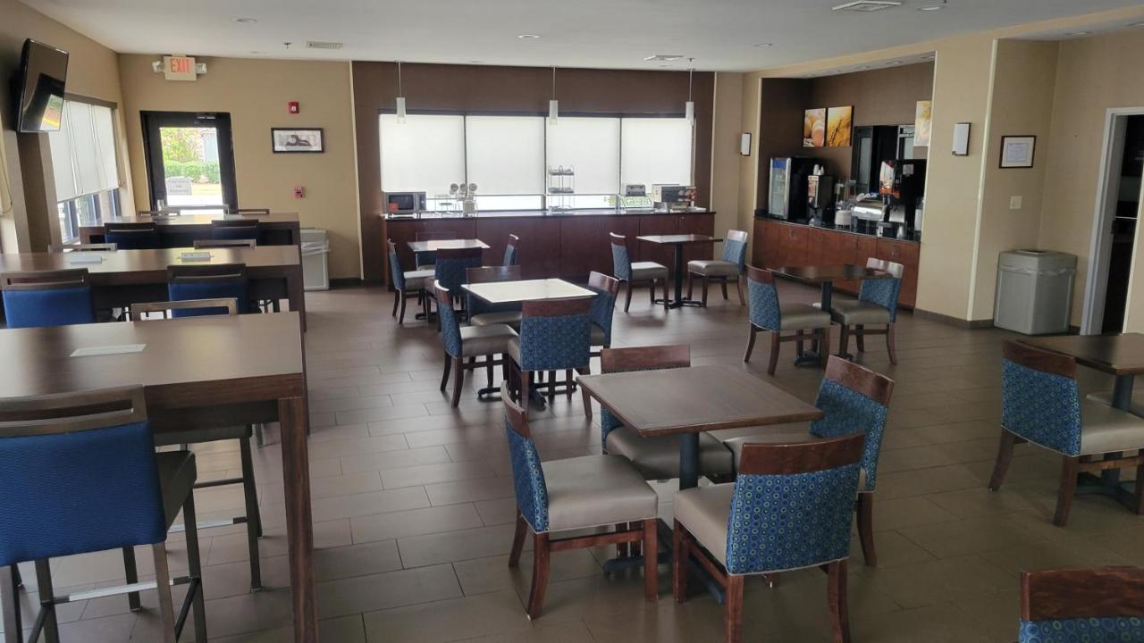 Comfort Suites Macon Luaran gambar
