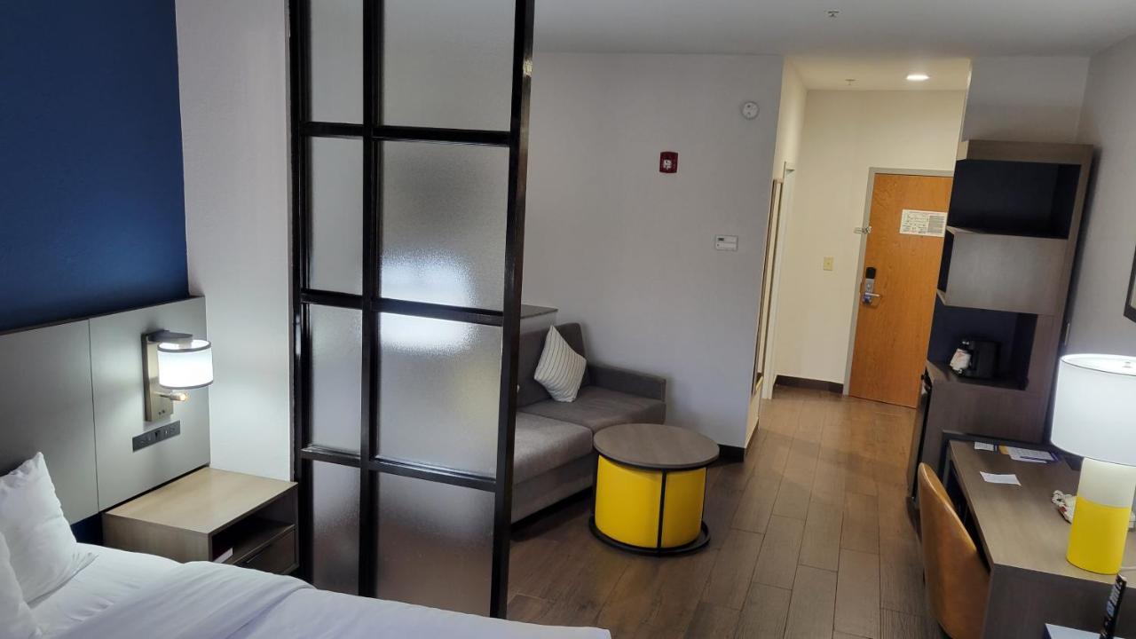 Comfort Suites Macon Luaran gambar
