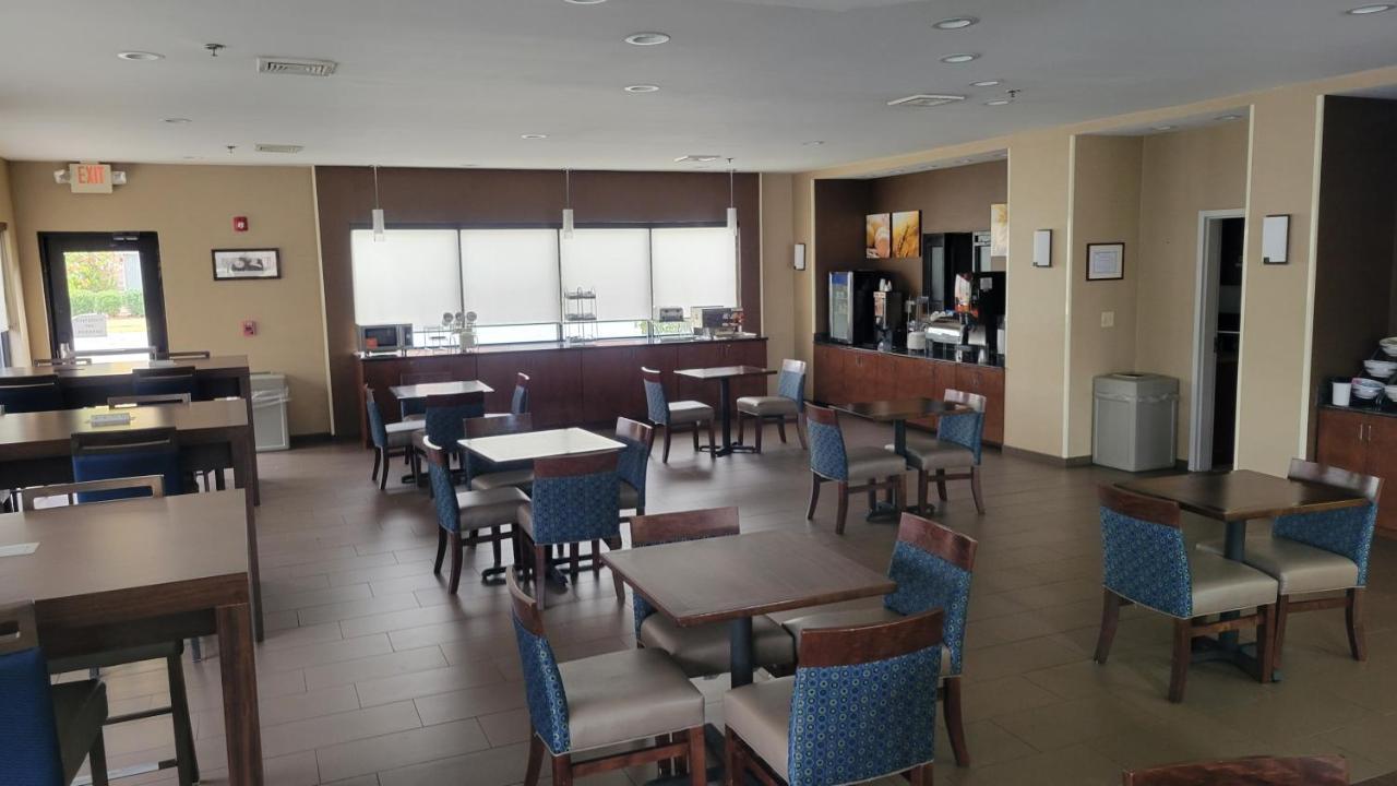 Comfort Suites Macon Luaran gambar